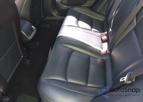 2019 Tesla Model 3 Long Range/Performance from USA, damaged, VIN 5YJ3E1EB7KF433608